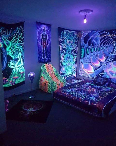 Black Light Room</a><br> by <a href='/profile/Bling-King/'>Bling King</a>