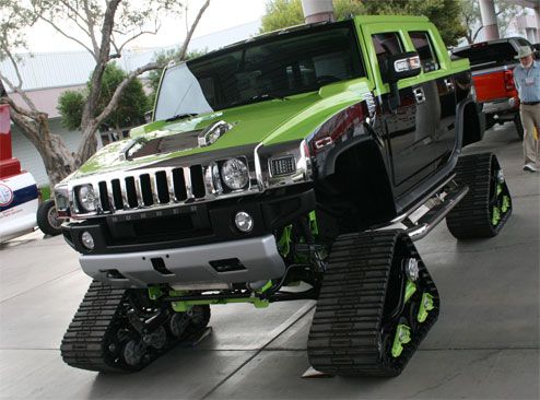 Hummer with Tracks